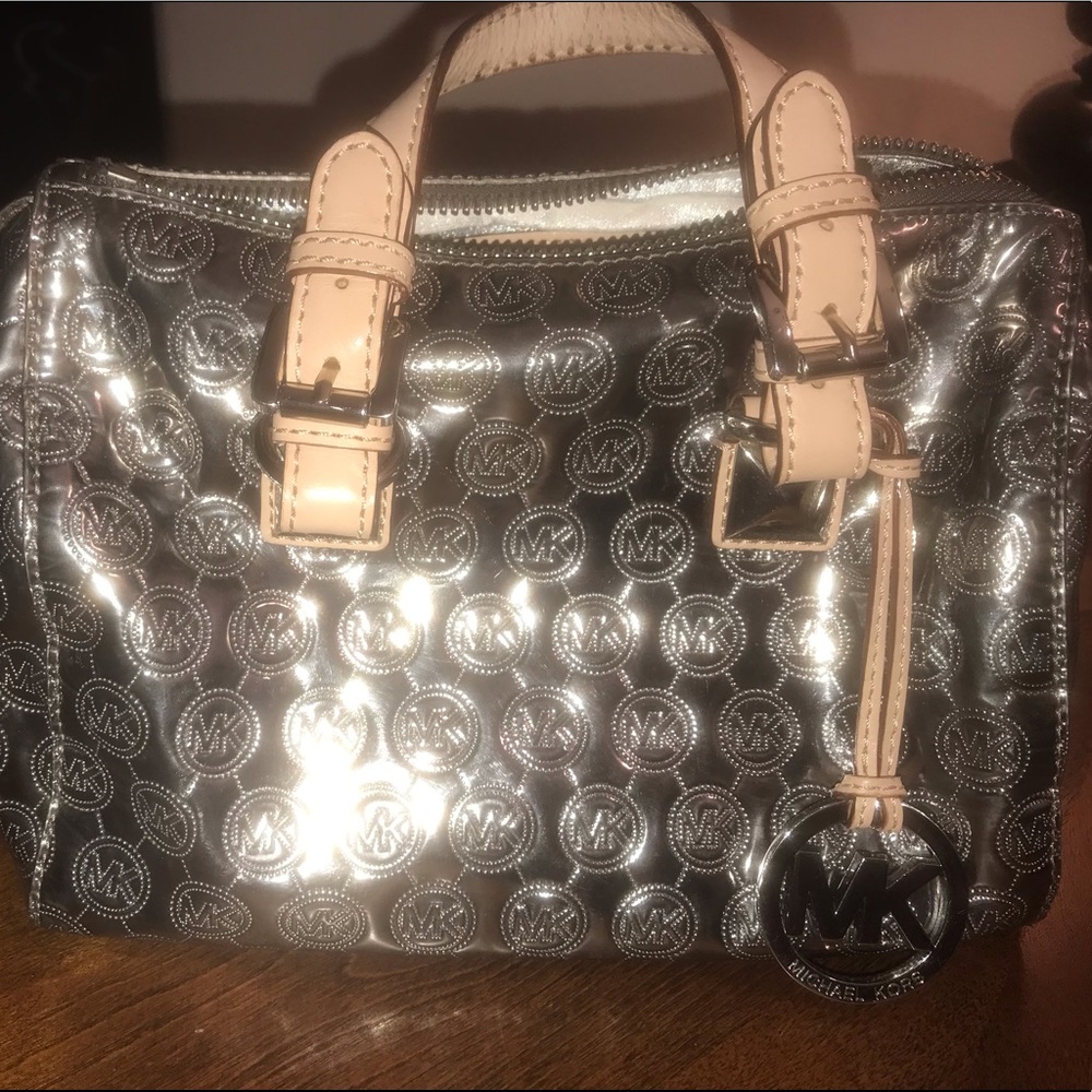 Michael kors handbag